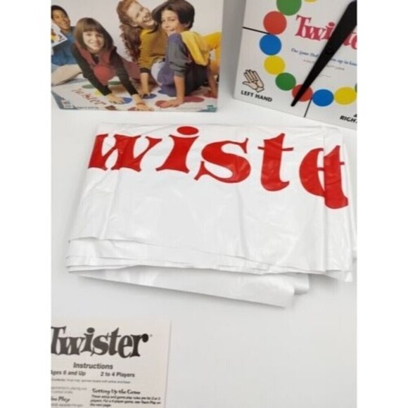 Vintage 1998 Twister Board Game MiltonBradley Family Fun Night Ties you in Knots - Picture 5 of 11